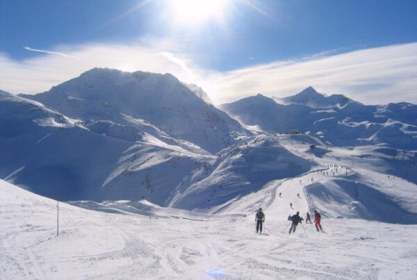 Skiing in Val Thorens at Easter